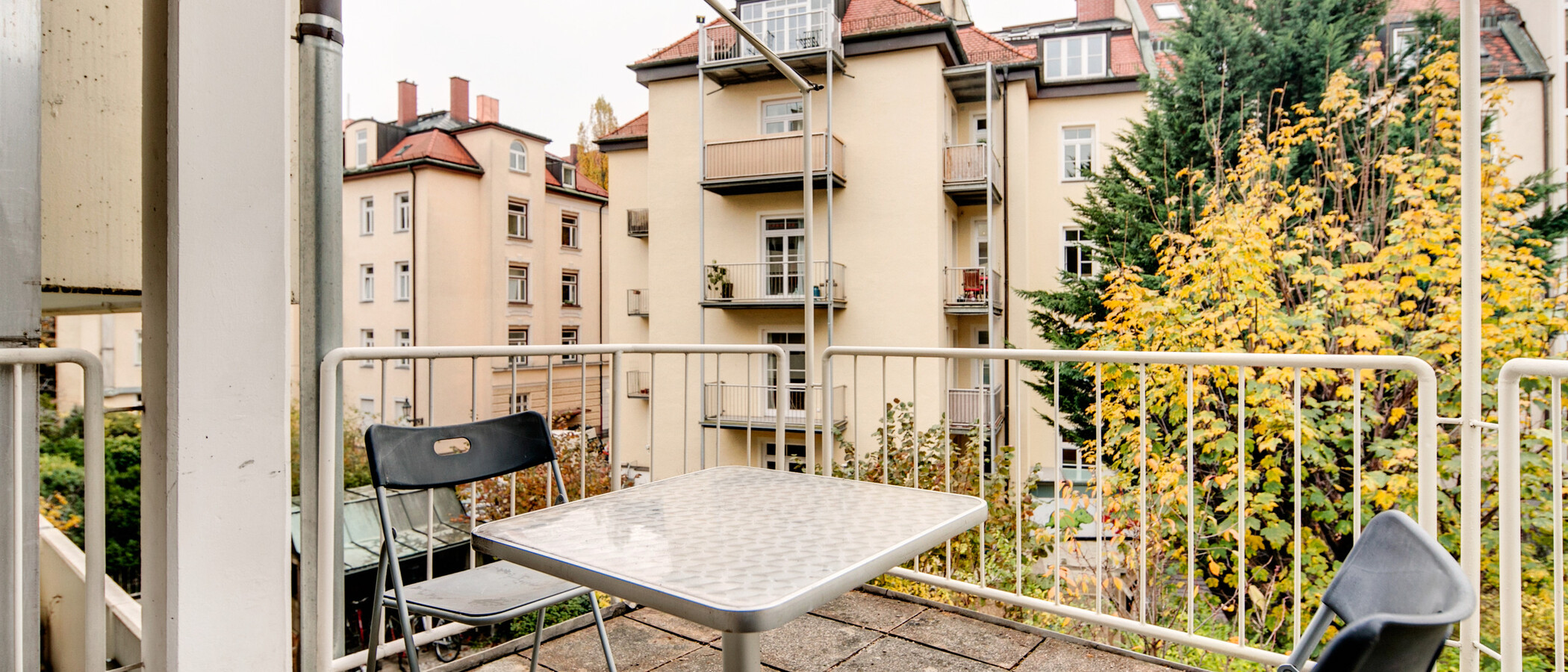 Wohnung München Schwabing (rechts der Leopoldstraße) 01 Balkon 1976