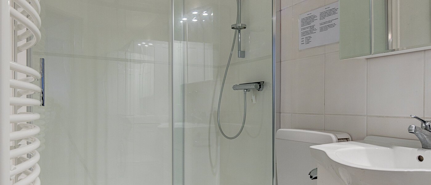 Souterrainwohnung Pullach im Isartal 02 Badezimmer 2191