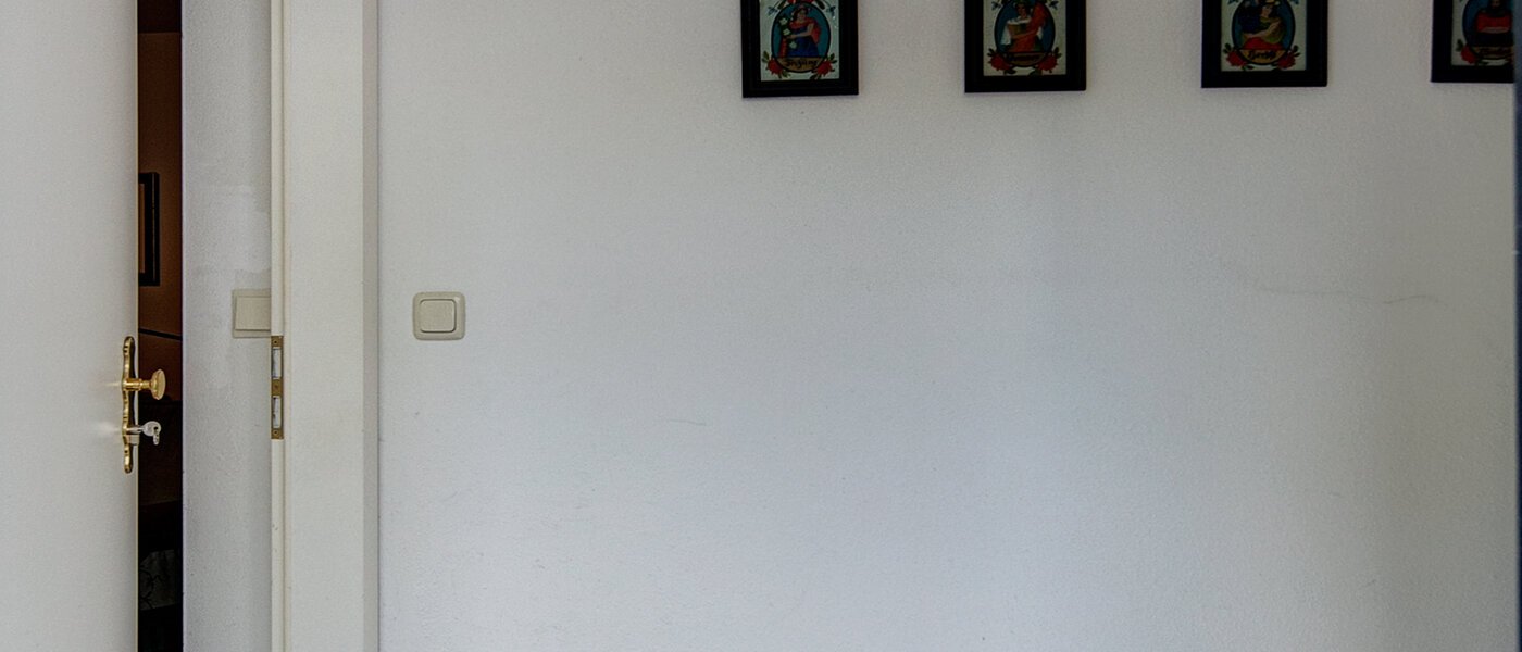 Souterrainwohnung Pullach im Isartal 02 Flur/Gang 2191