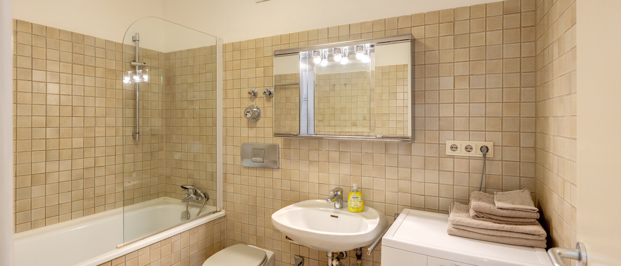 Wohnung München Schwabing-West (rund um den Hohenzollernplatz) 01 Badezimmer 2225