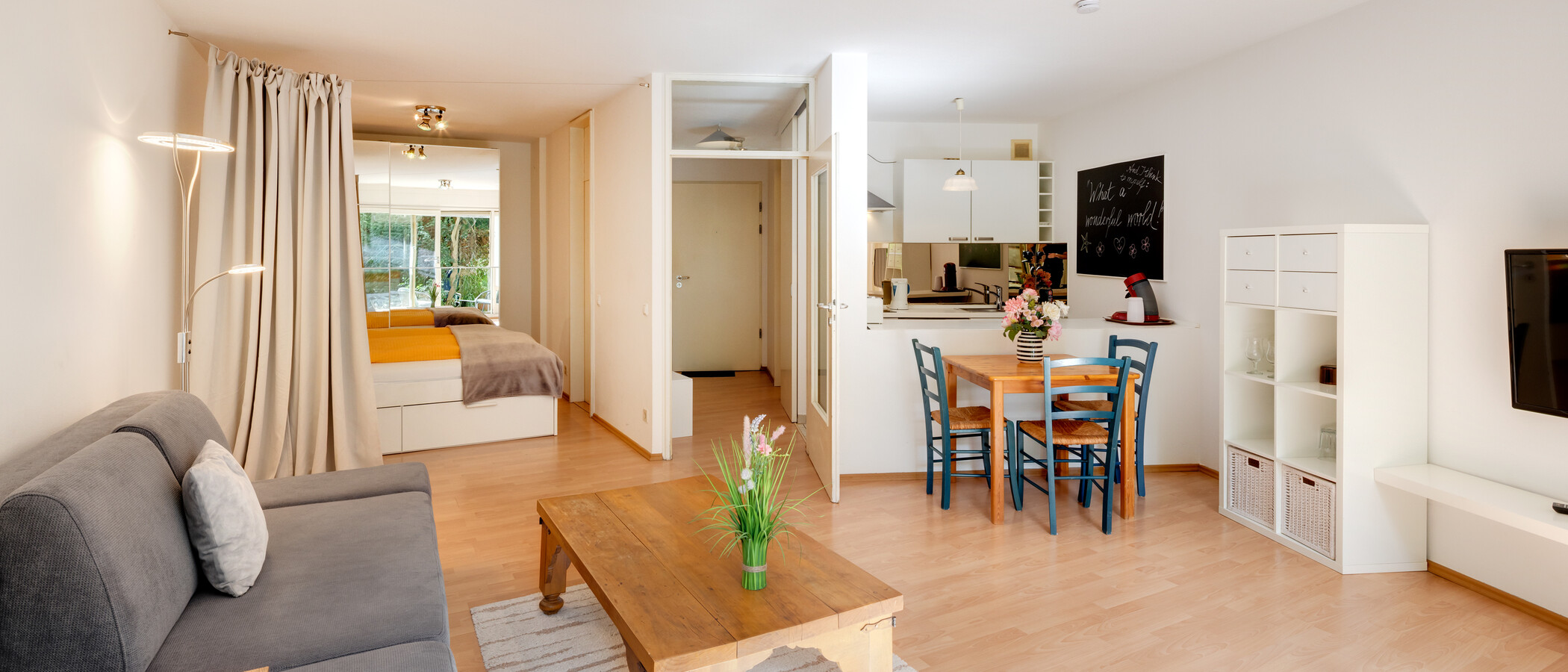 Wohnung München Schwabing-West (rund um den Hohenzollernplatz) 03 Wohnbereich 2225