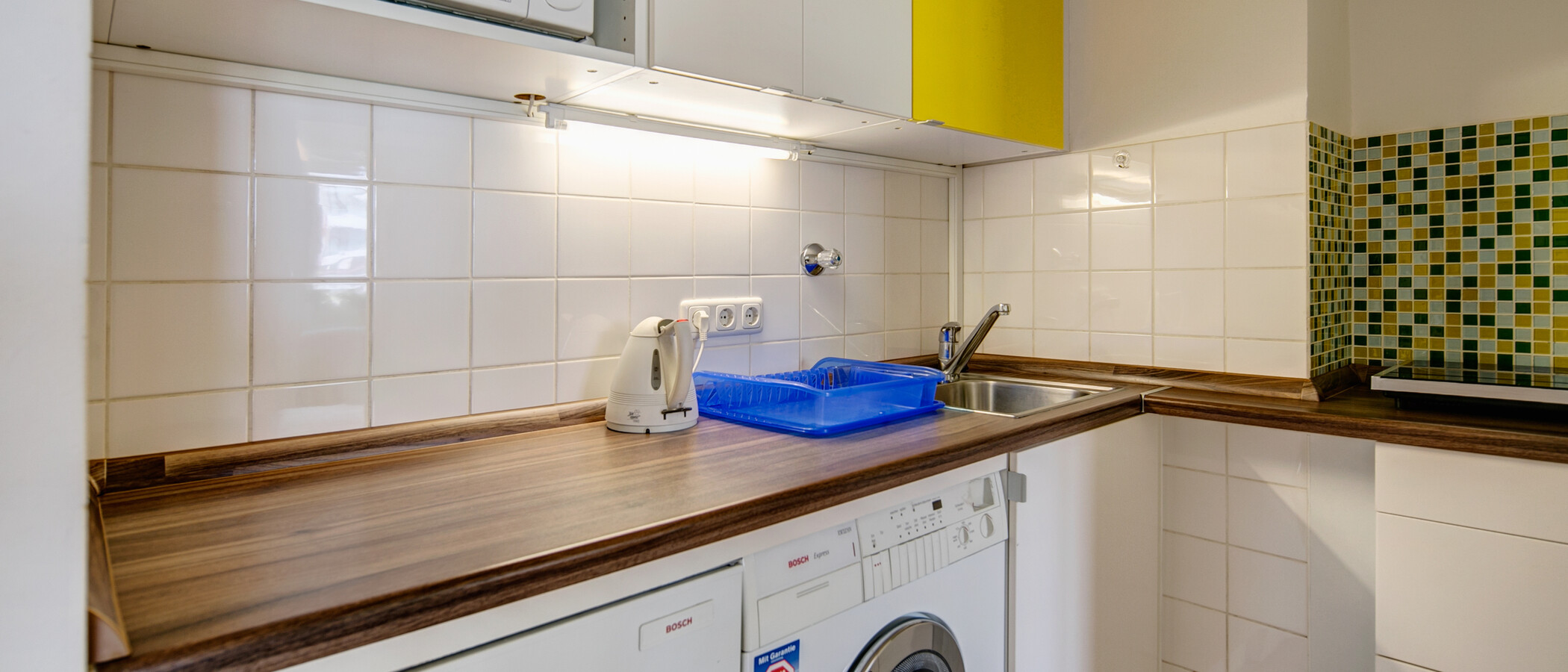 Wohnung München Schwabing (links der Leopoldstraße) 02 Küche 2236