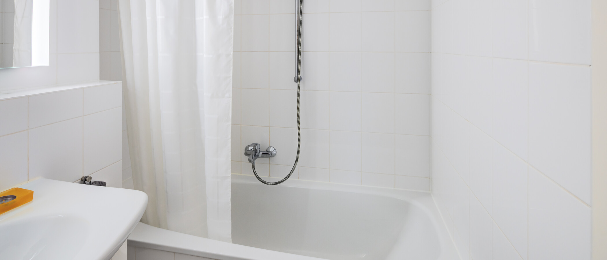 Wohnung München Maxvorstadt - Museumsviertel 02 Badezimmer 2248
