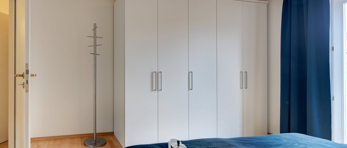 Wohnung München Maxvorstadt - Museumsviertel 02 1. Schlafzimmer 2248