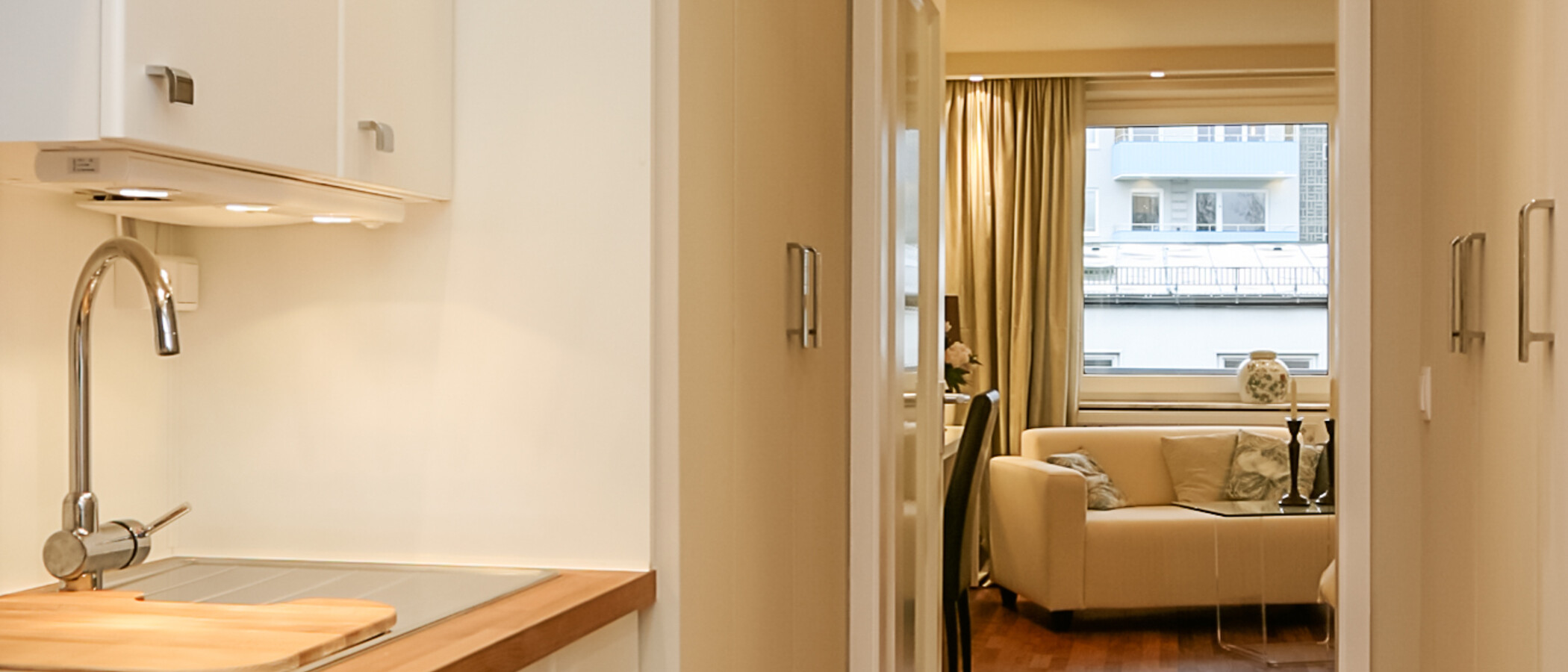 Apartment München Schwabing (links der Leopoldstraße) 03 Küche 2333