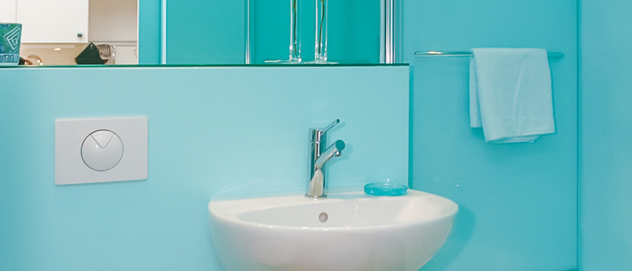 Apartment München Schwabing (links der Leopoldstraße) 01 Badezimmer 2333