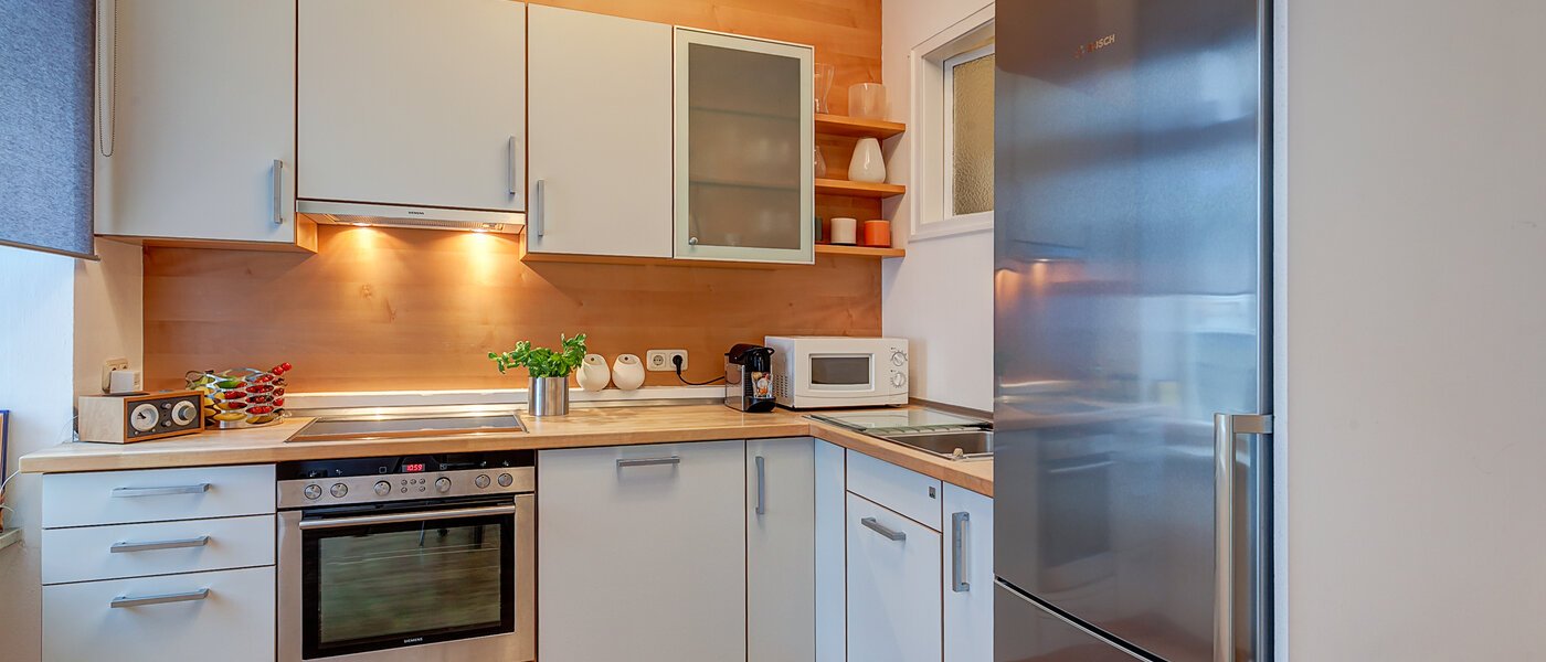 Wohnung München Gärtnerplatzviertel 02 Küche 2364