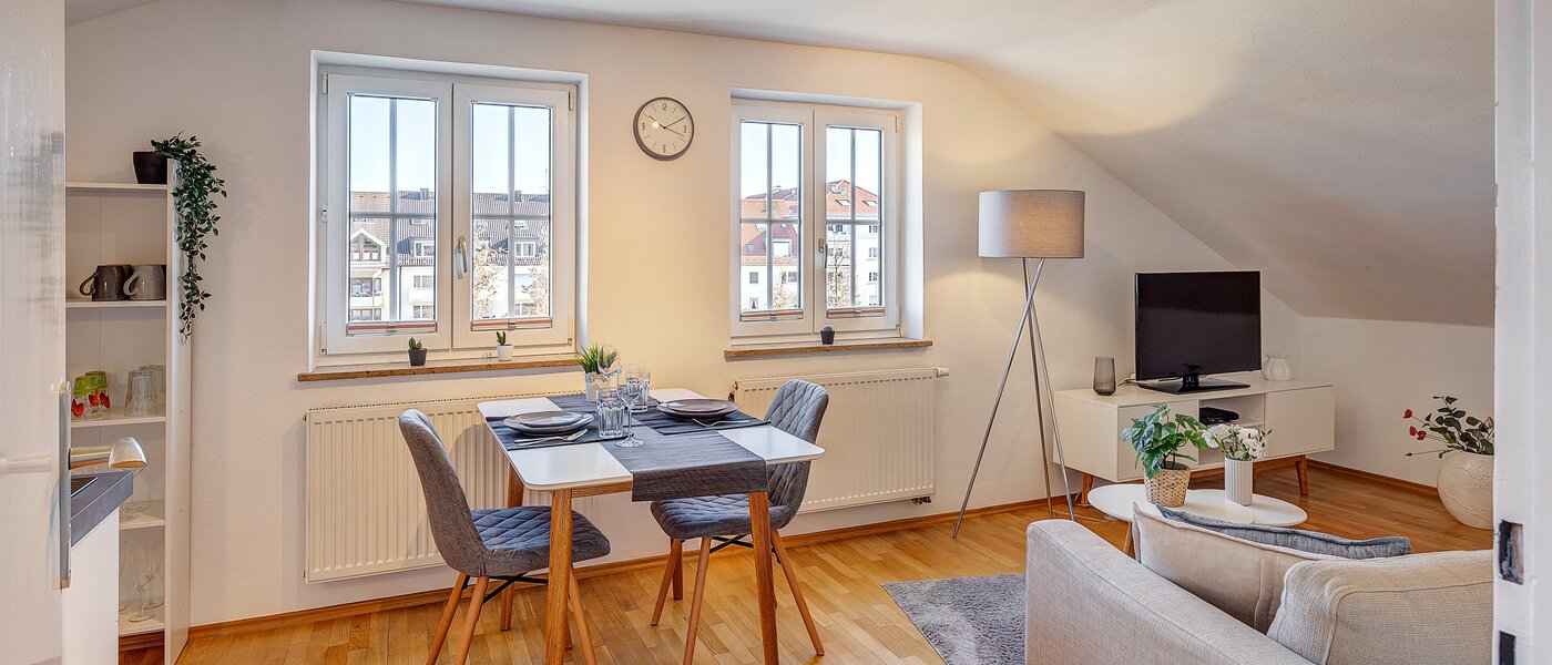 Apartment München Sendling-Westpark 01 Wohnbereich 2380