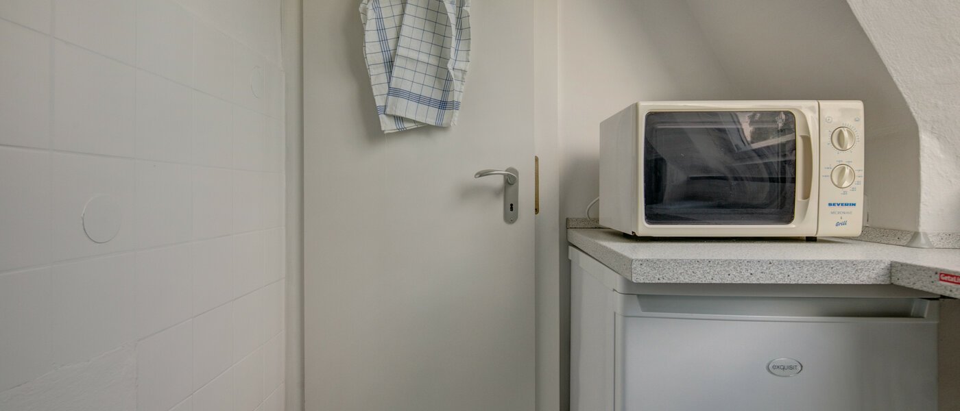 Wohnung München Schwabing (rechts der Leopoldstraße) 03 Küche 2486