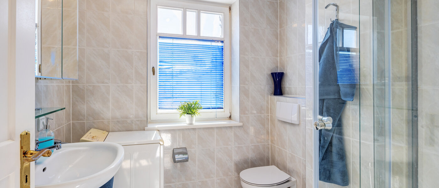 Apartment München Waldperlach 01 Badezimmer 2539