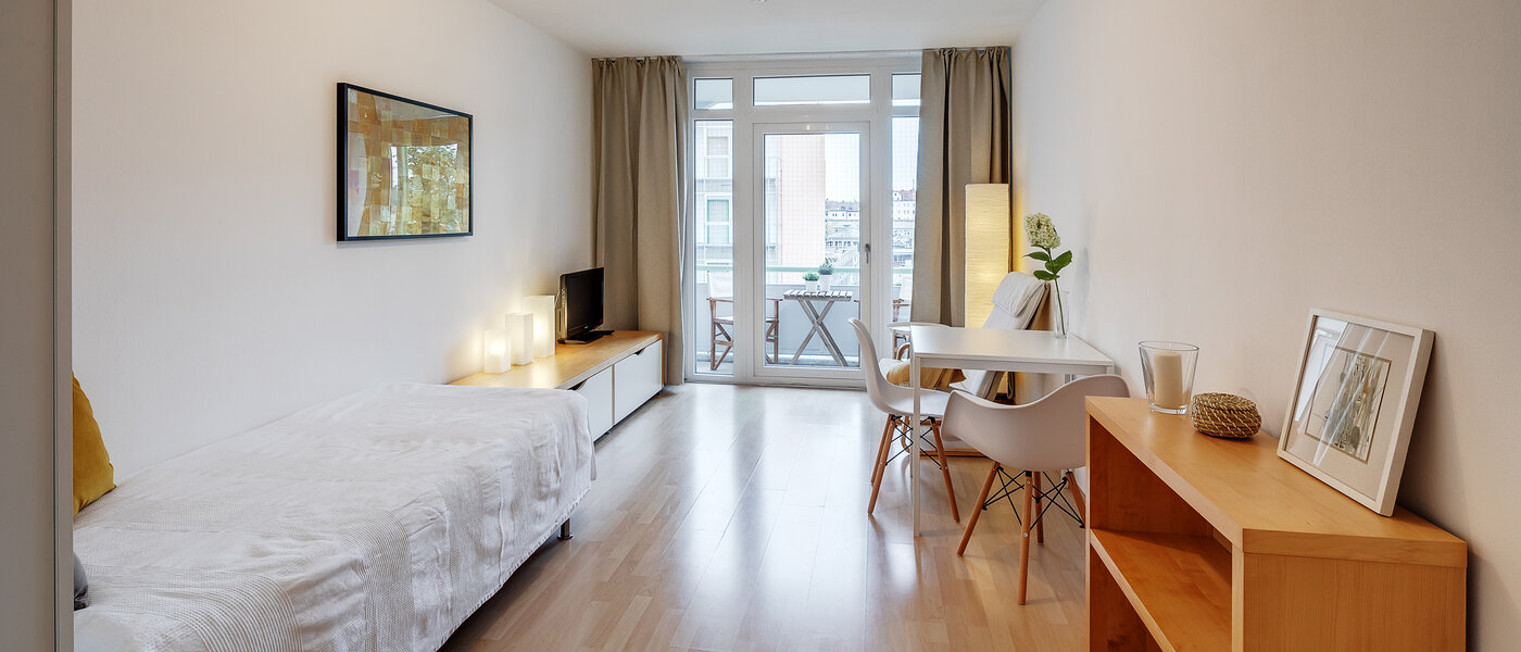 Apartment München Isarvorstadt 02 Wohnbereich 2543