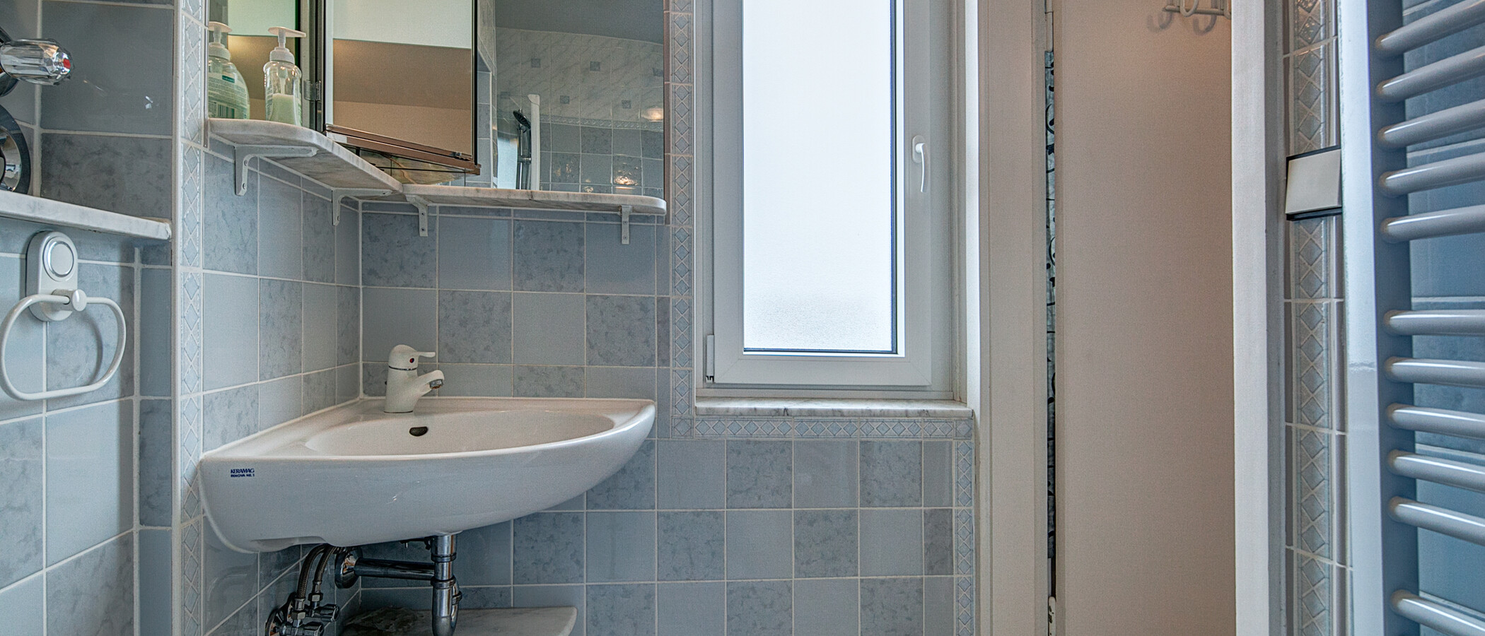 Dachterrassenwohnung München Maxvorstadt 03 Badezimmer 255
