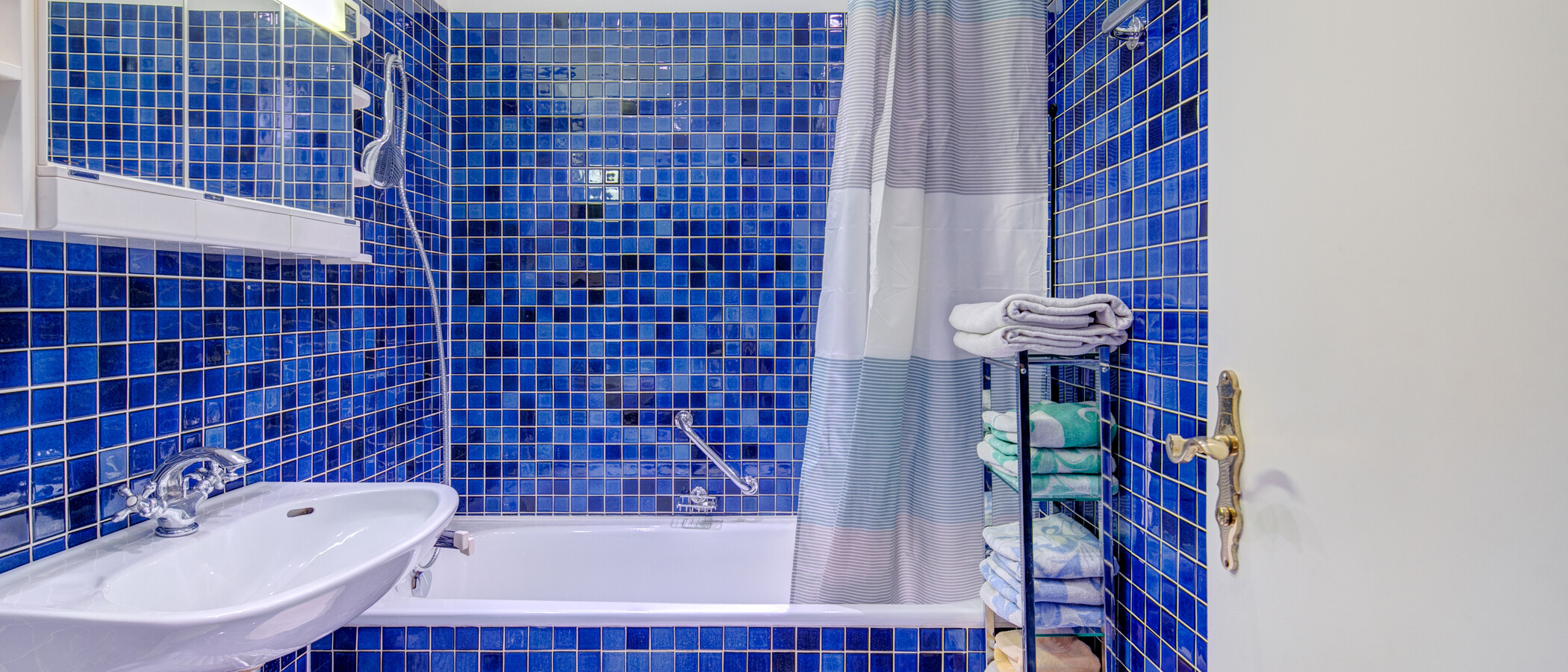 Haus München Denning 01 Badezimmer 260