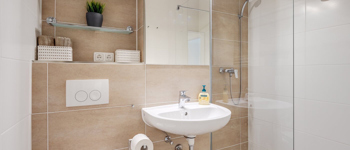 Apartment München Milbertshofen 01 Badezimmer 2619