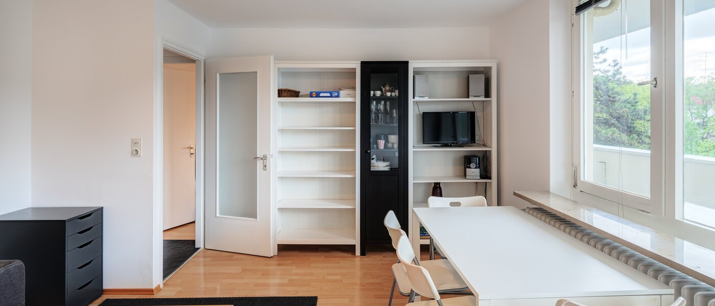 Wohnung München Schwabing-Nord (zw. Belgrad- & Leopoldstraße) 04 Wohnzimmer 2635