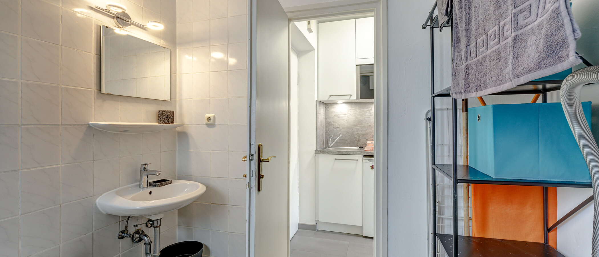 Apartment München Neuhausen 03 Badezimmer 2682