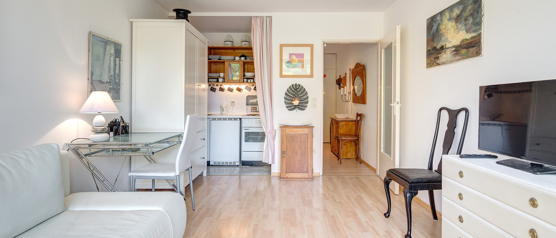 Apartment München Schwabing (links der Leopoldstraße) 04 Wohnen 2684