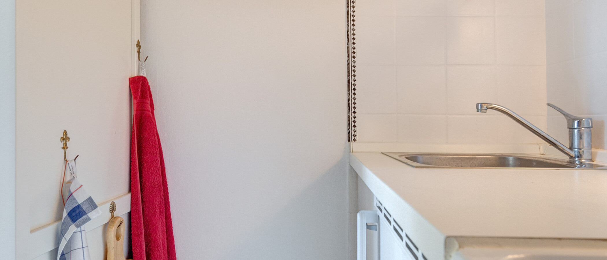 Apartment München Schwabing (links der Leopoldstraße) 02 Küche 2684