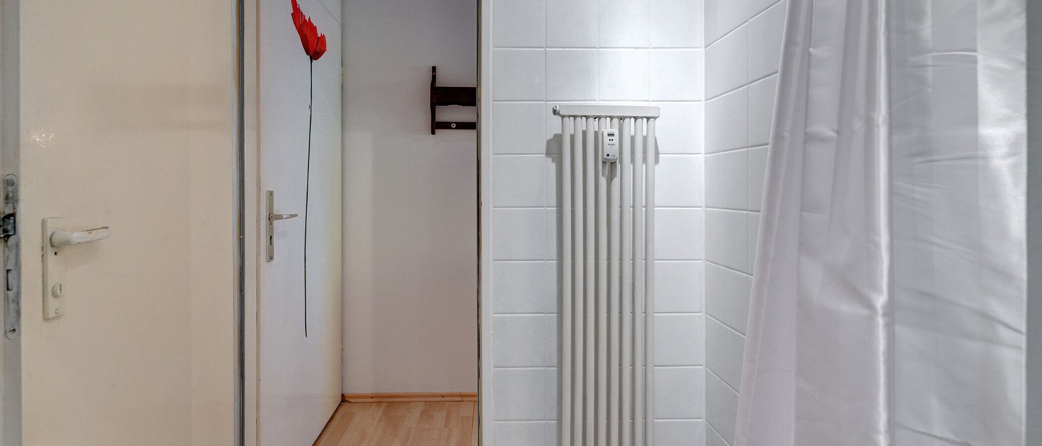 Apartment München Schwabing (links der Leopoldstraße) 03 Badezimmer 2684
