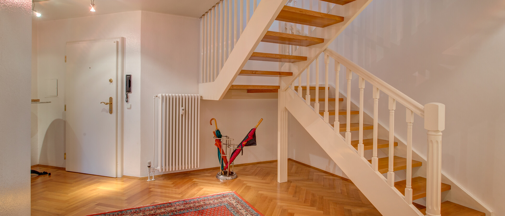 Dachterrassenwohnung München Schwabing (rechts der Leopoldstraße) 03 Flur/Gang 2693