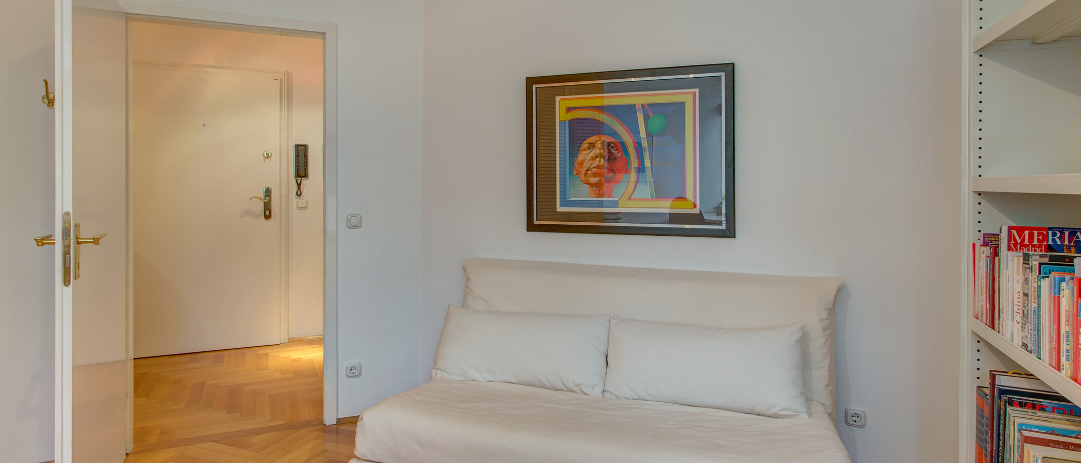 Dachterrassenwohnung München Schwabing (rechts der Leopoldstraße) 01 Gästezimmer 2693
