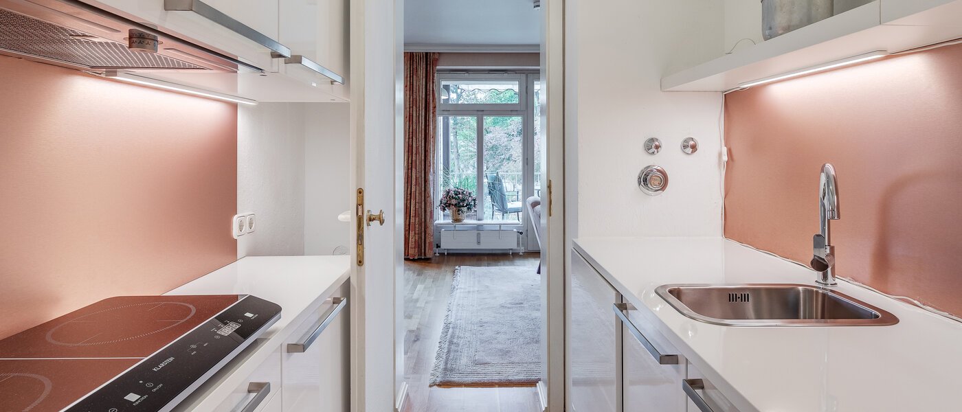 Wohnung München Schwabing (rechts der Leopoldstraße) 02 Küche 2699