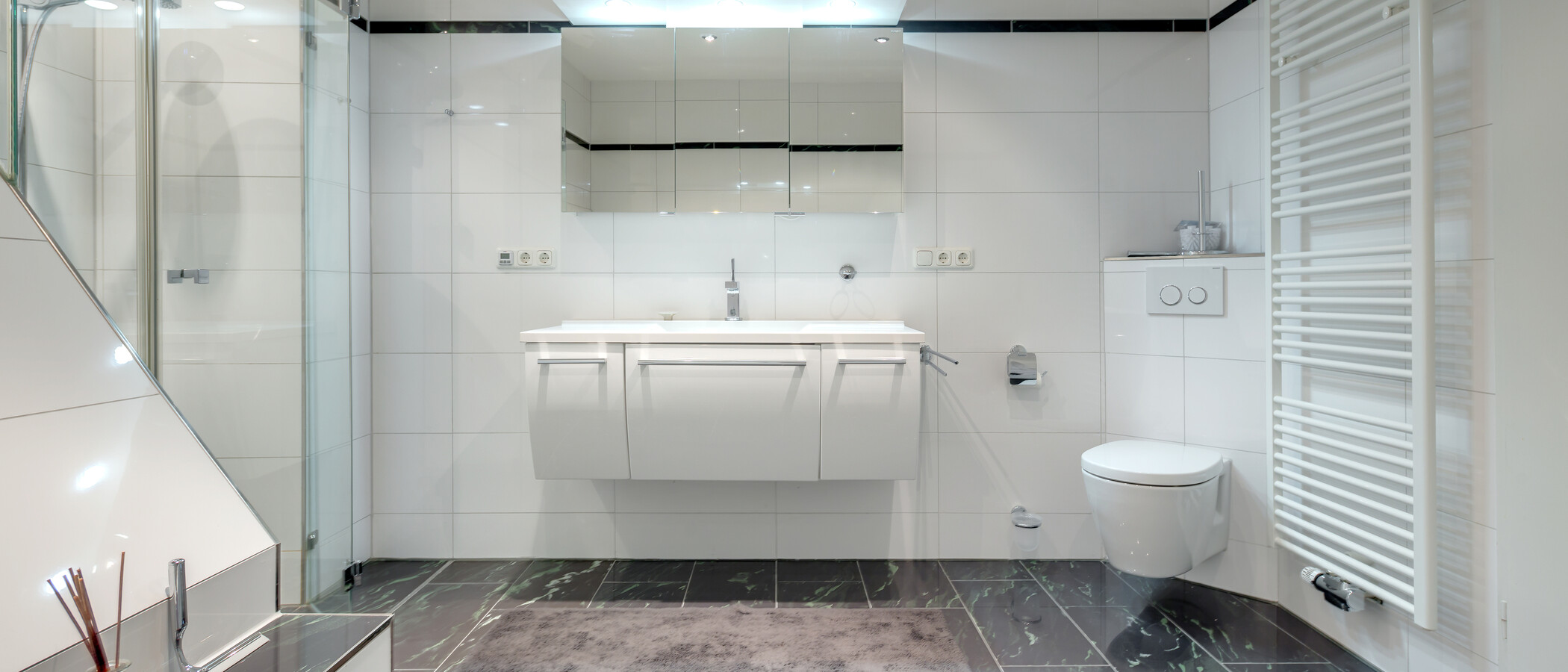 Dachterrassenwohnung München Lehel 04 Badezimmer 2849