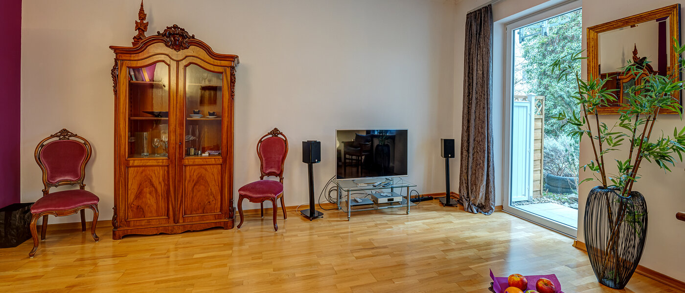 Wohnung München Schwabing-West (rund um den Hohenzollernplatz) 05 Wohnzimmer 2993