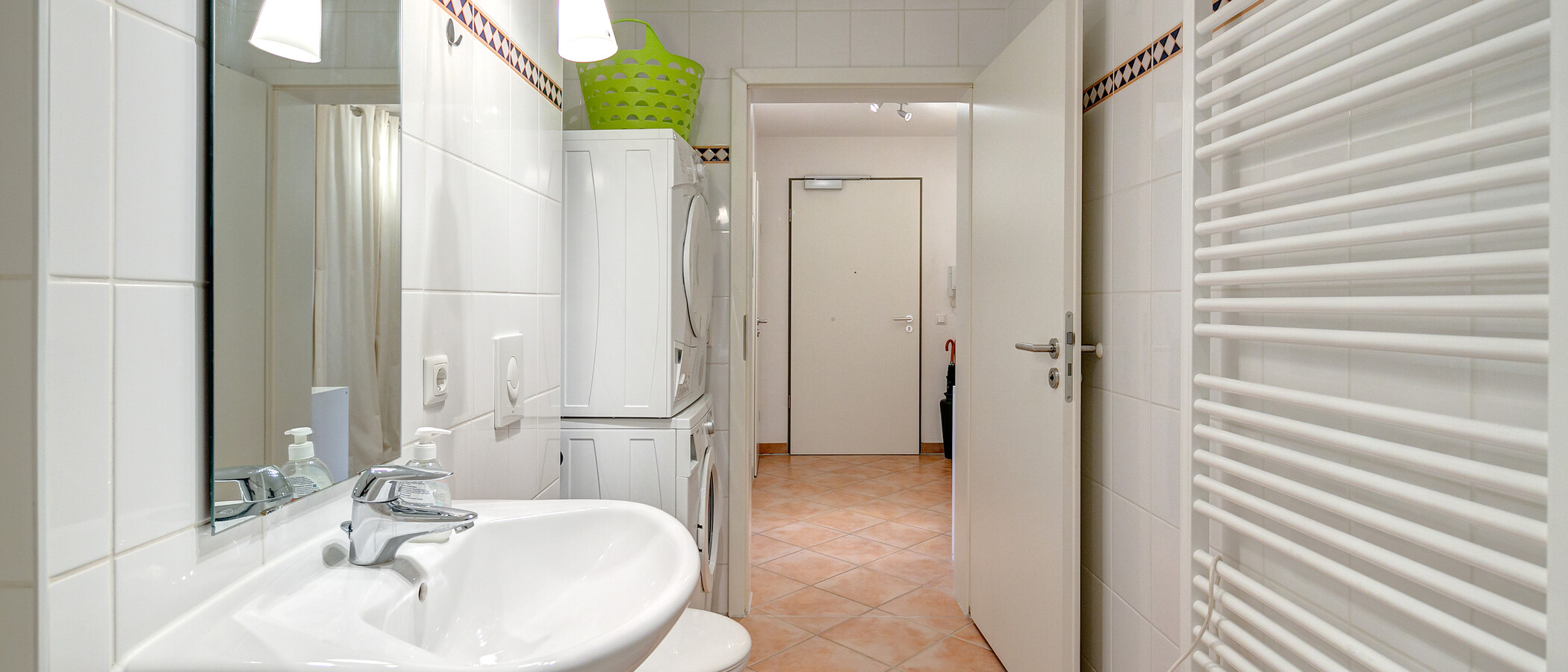 Wohnung München Schwabing-Nord (zw. Belgrad- & Leopoldstraße) 02 Badezimmer 3015