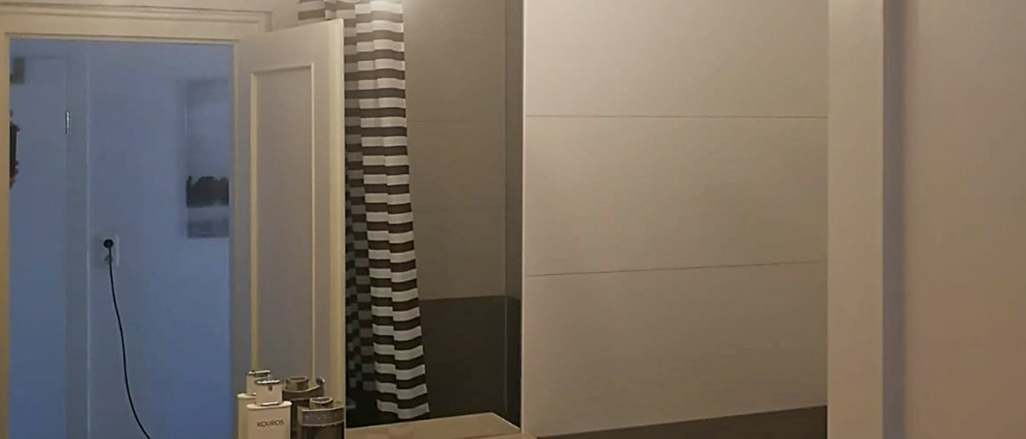 Wohnung München Maxvorstadt - Universitätsviertel 01 Badezimmer 3023