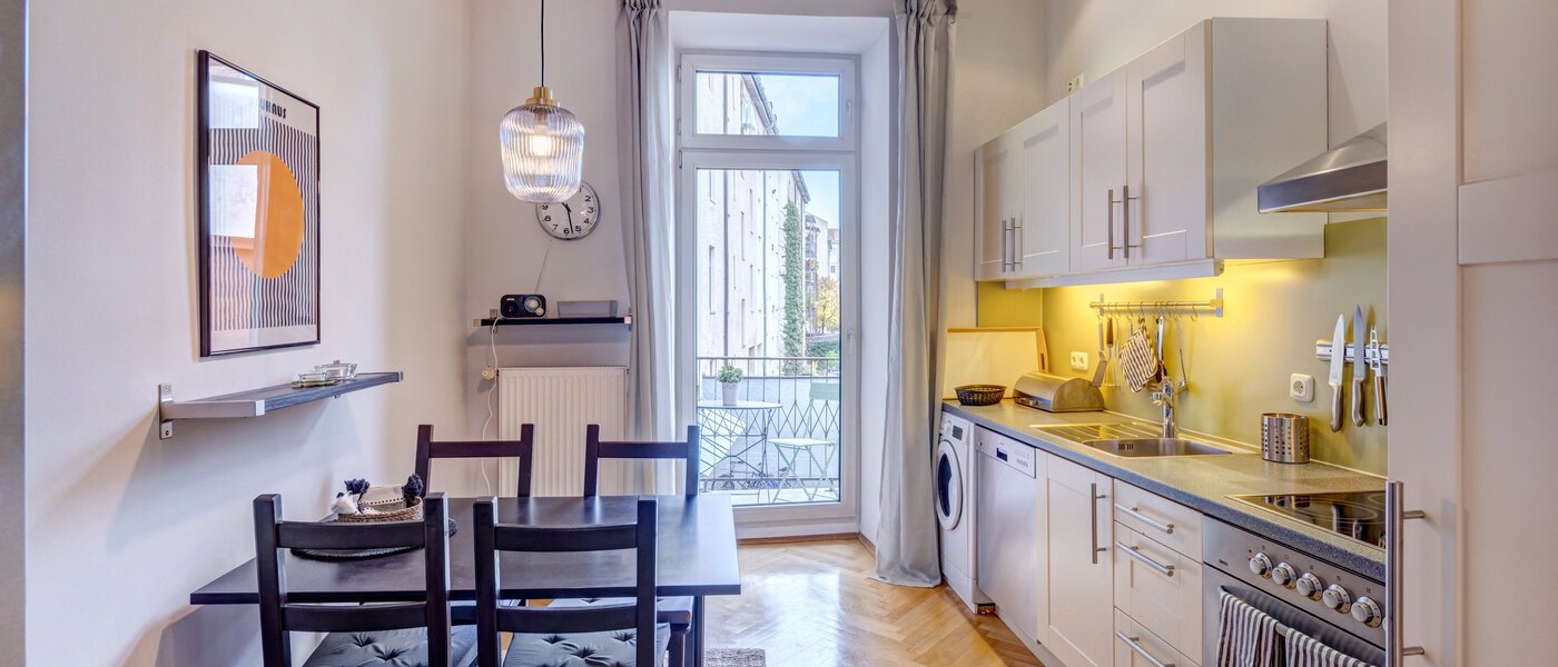 Wohnung München Gärtnerplatzviertel 01 Küche 3036