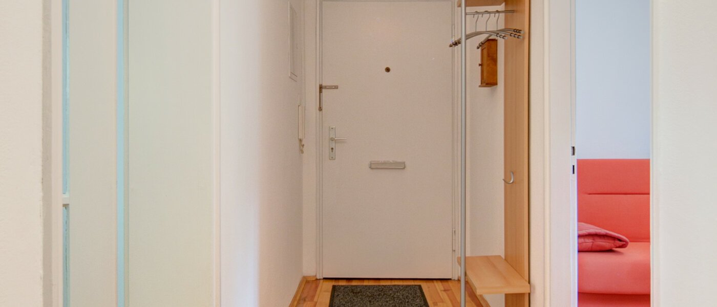 Wohnung München Schwabing-Nord (zw. Leopoldstraße & Englischen Garten) 02 Flur/Gang 3091