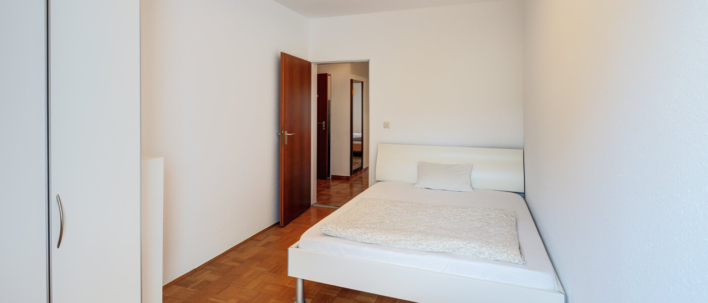 Wohnung München Harlaching 01 2. Schlafzimmer	 3096