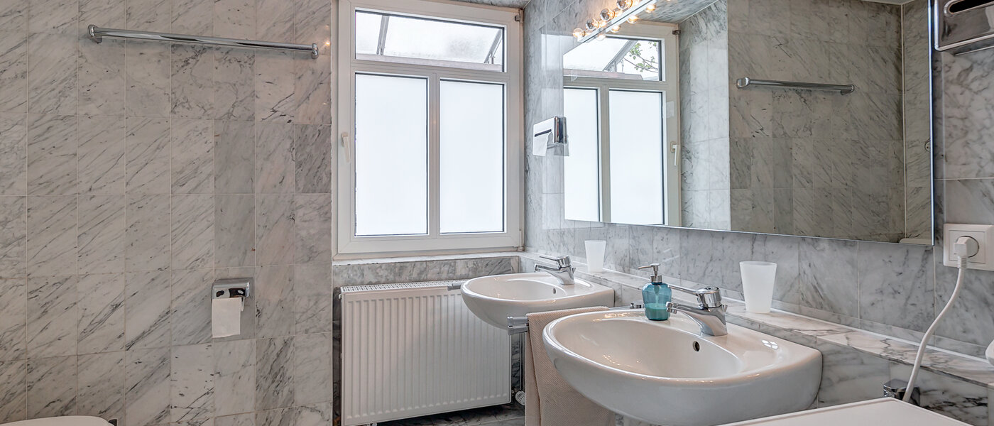 Dachgeschosswohnung München Zentrum 03 Badezimmer 3130