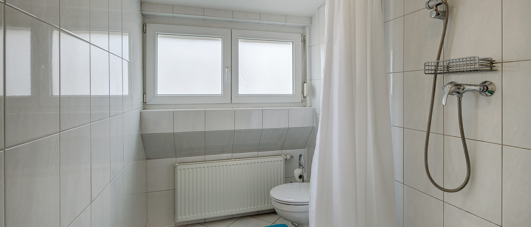 Wohnung Ottobrunn 02 Badezimmer 3133