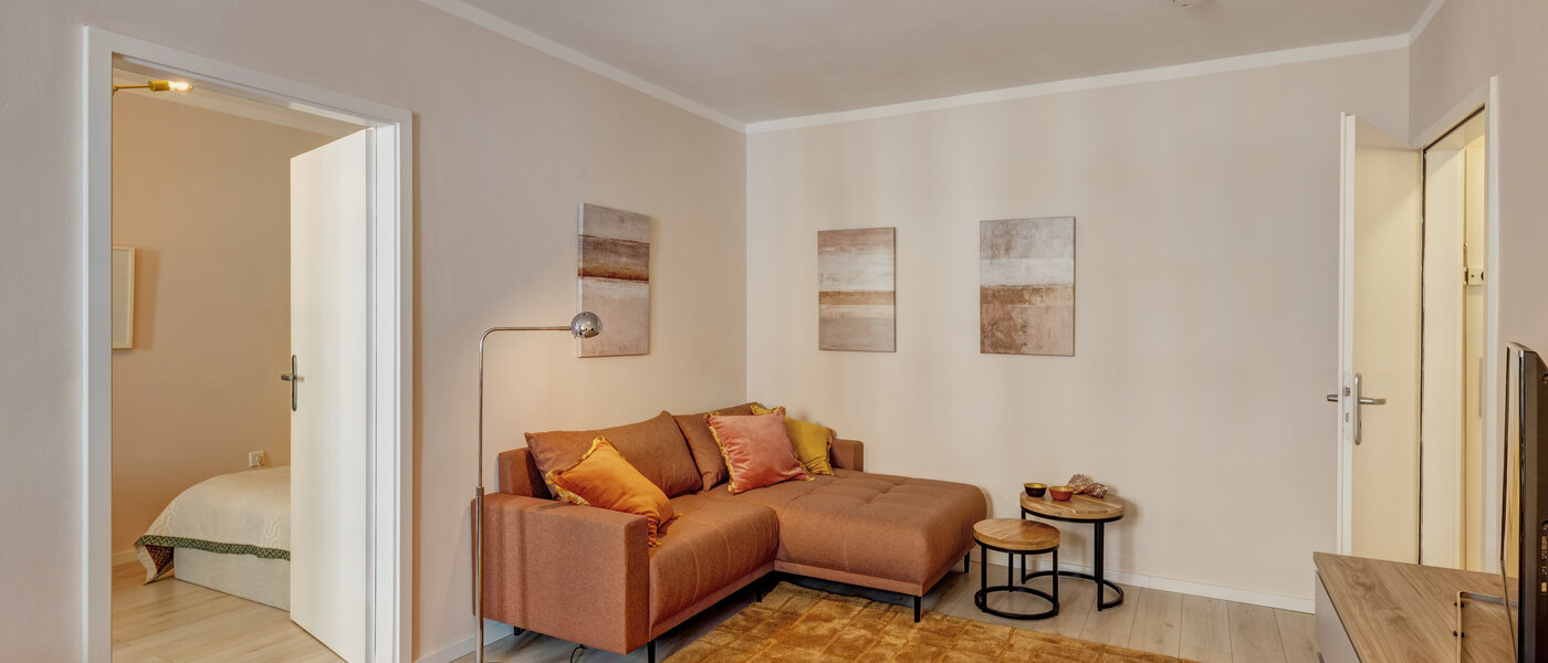 Wohnung München Schwabing (links der Leopoldstraße) 03 Wohnzimmer 3177