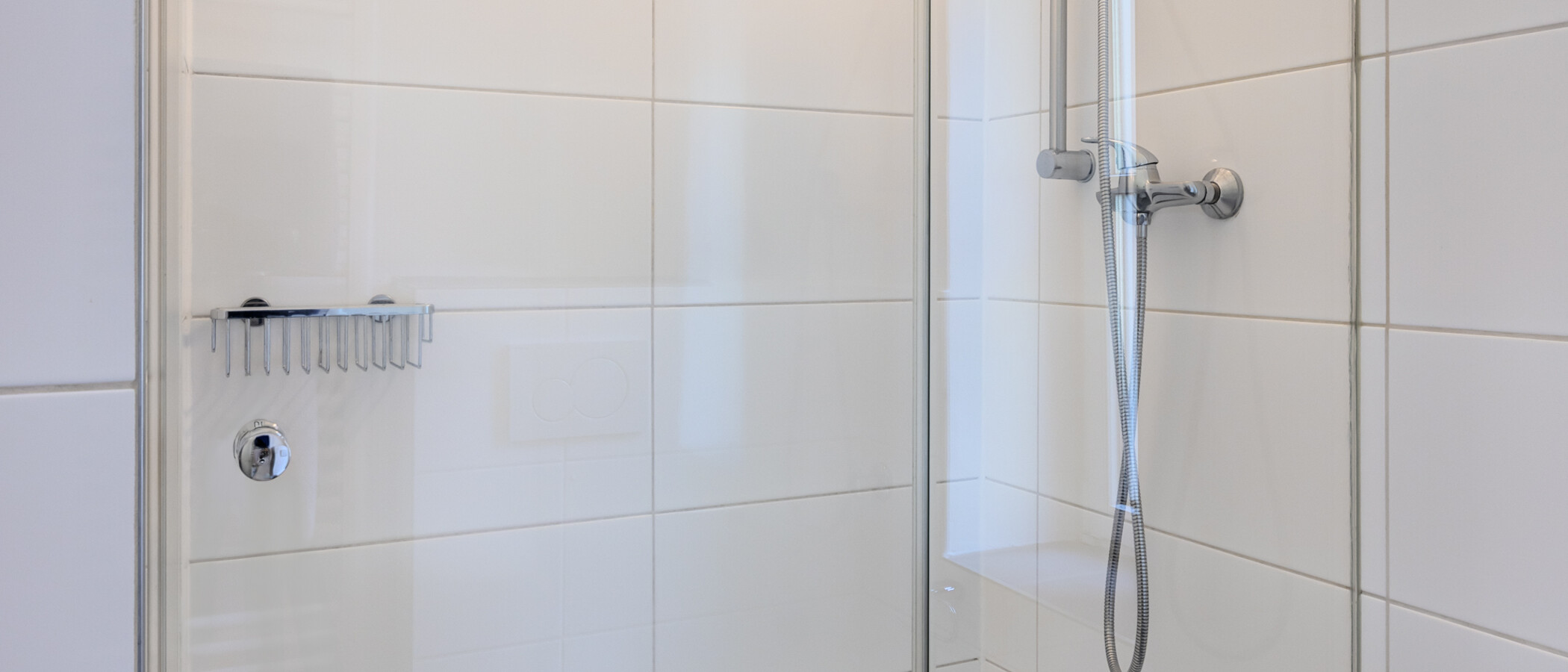 Wohnung München Schwabing (rechts der Leopoldstraße) 03 Badezimmer 319