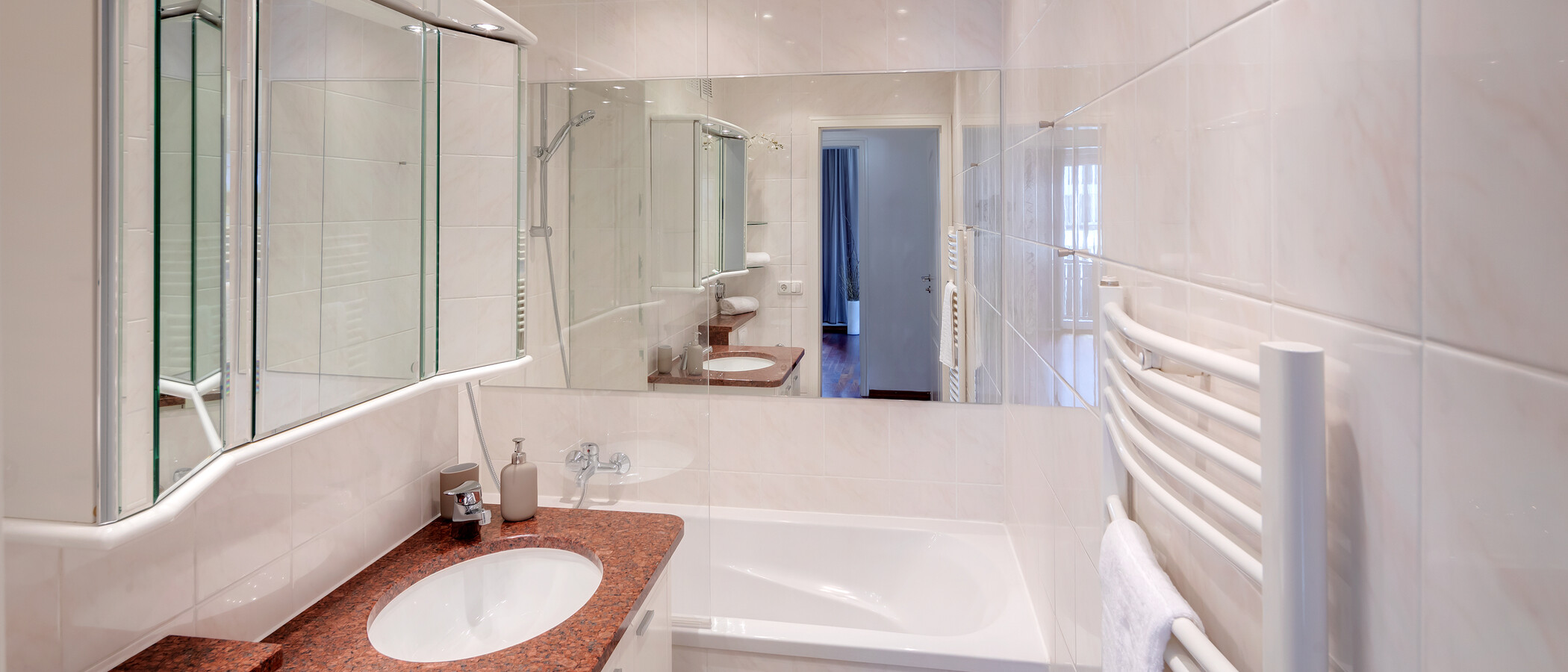 Maisonettewohnung München Herzogpark 01 Badezimmer 3249
