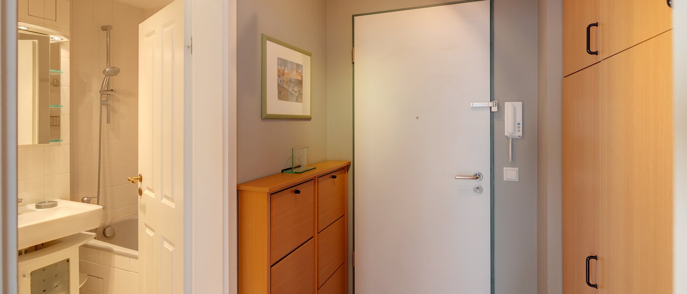 Wohnung München Neuhausen 01 Flur/Gang 3288