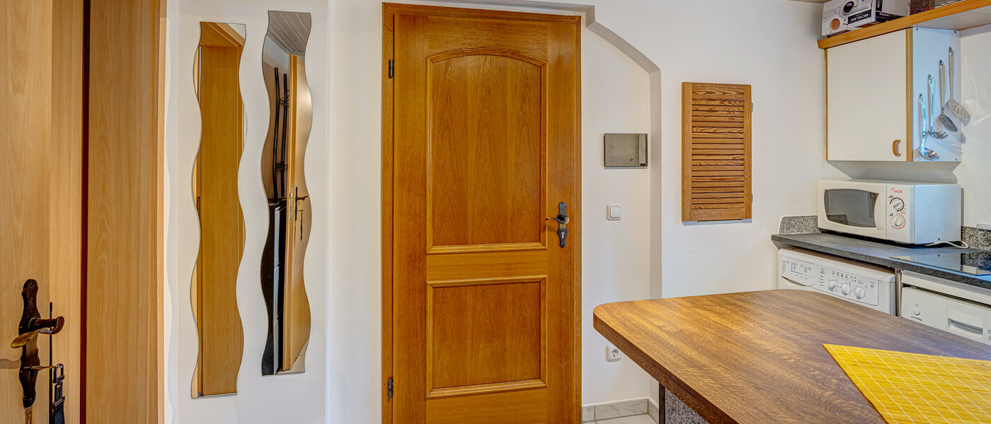 Wohnung Unterföhring 01 Flur/Gang 3405