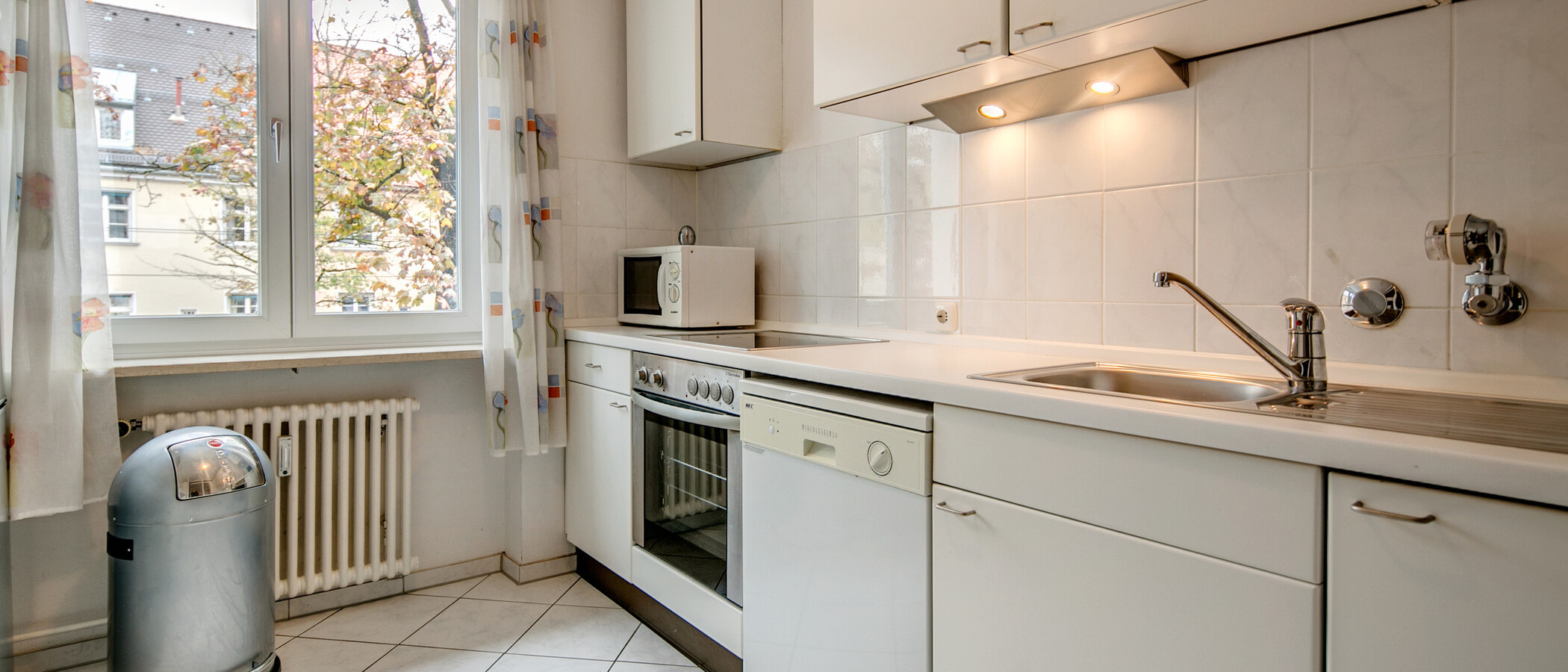 Wohnung München Schwabing-Nord (zw. Belgrad- & Leopoldstraße) 02 Küche 342