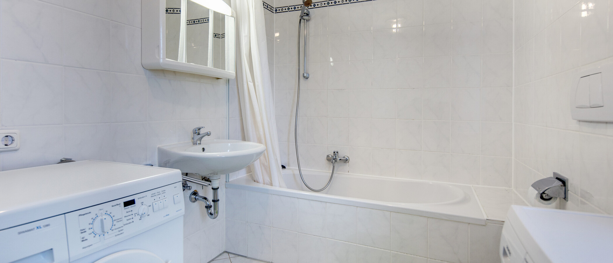 Wohnung München Schwabing-Nord (zw. Belgrad- & Leopoldstraße) 01 Badezimmer 342