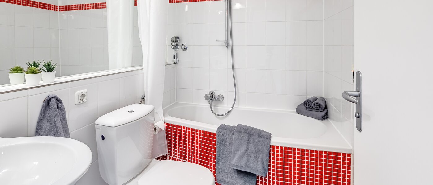 Wohnung München Neuhausen 01 Badezimmer 3464
