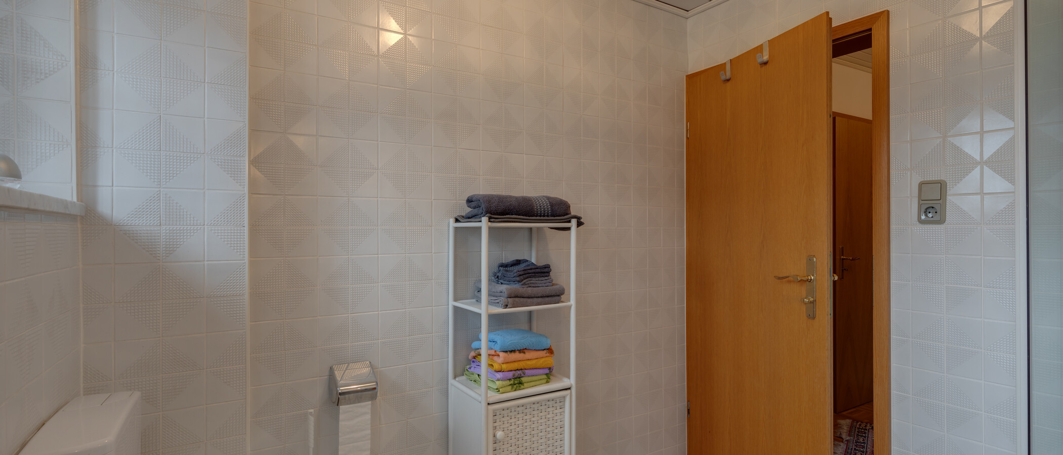 Dachgeschosswohnung Ismaning 03 Badezimmer 3466