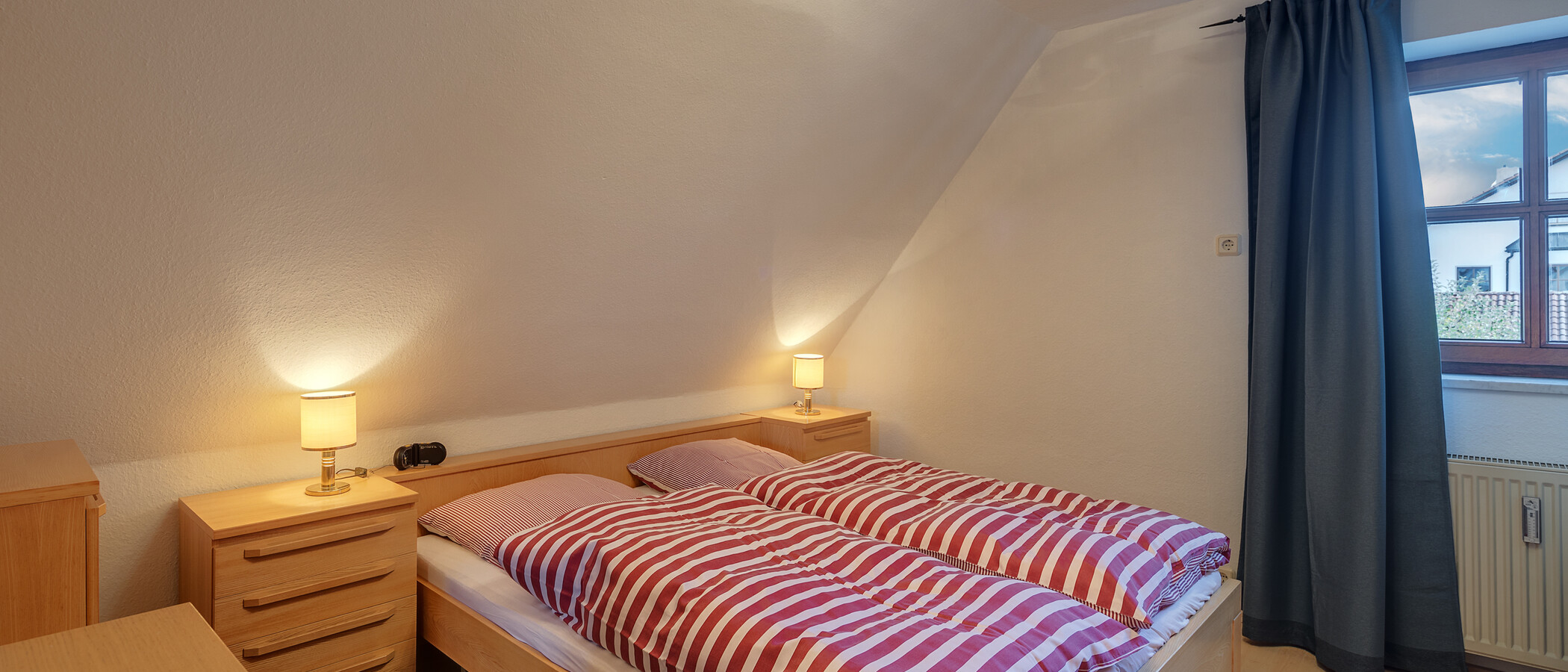 Dachgeschosswohnung Ismaning 01 Schlafzimmer 3466