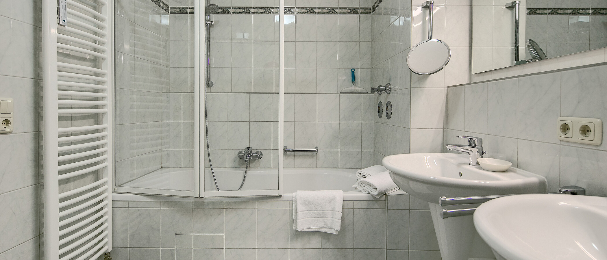 Wohnung München Maxvorstadt - Museumsviertel 01 Badezimmer 3547