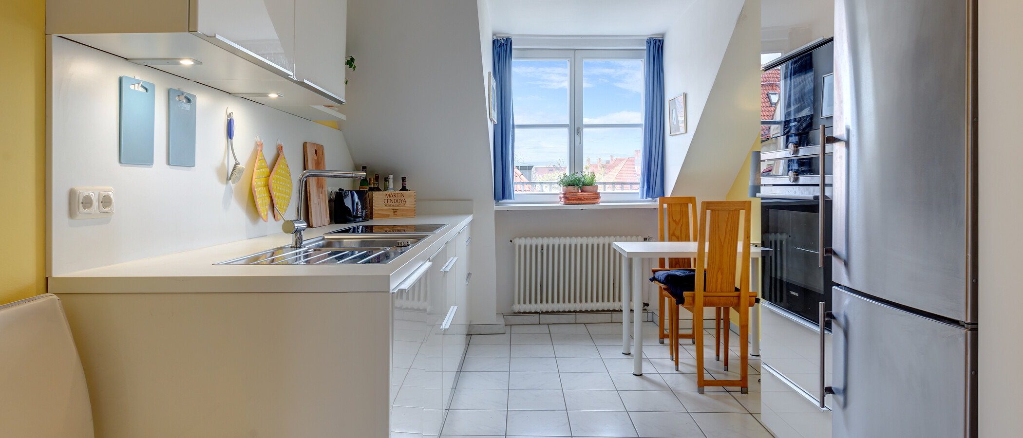 Galeriewohnung München Schwabing (links der Leopoldstraße) 03 Küche 3679
