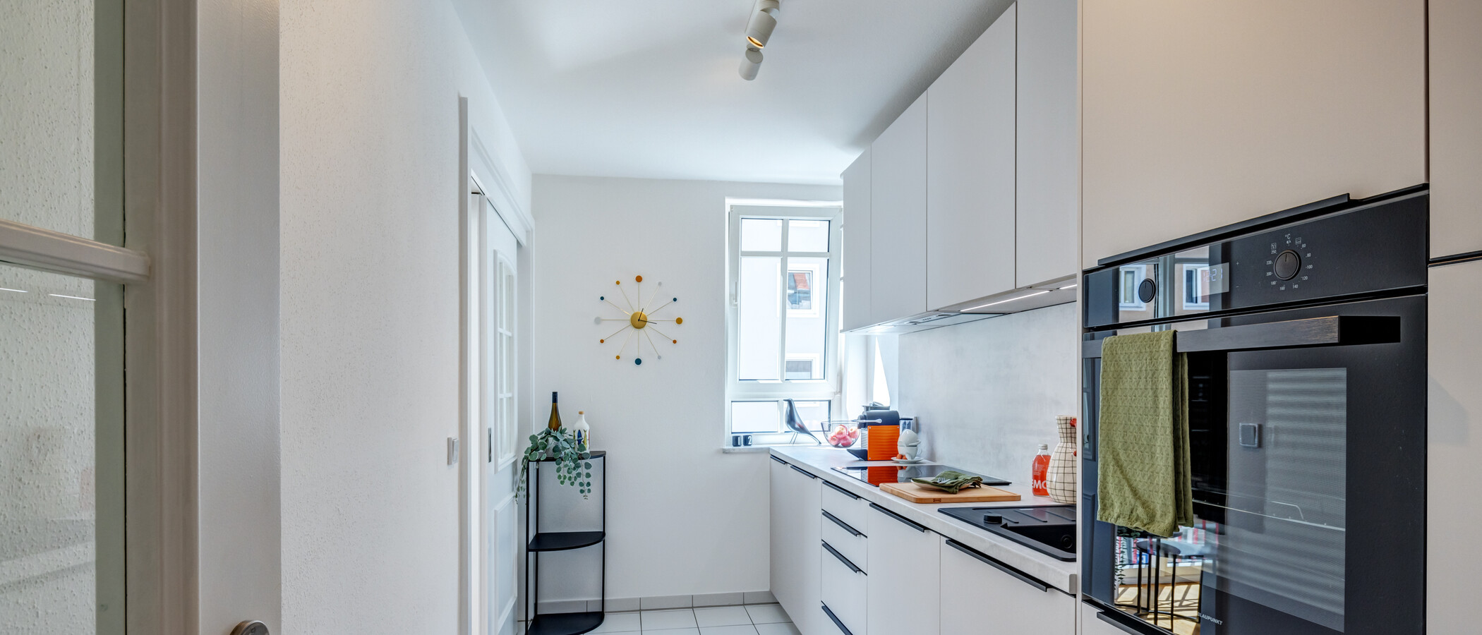 Wohnung München Maxvorstadt - Rund um den Josephsplatz 01 Küche 3735