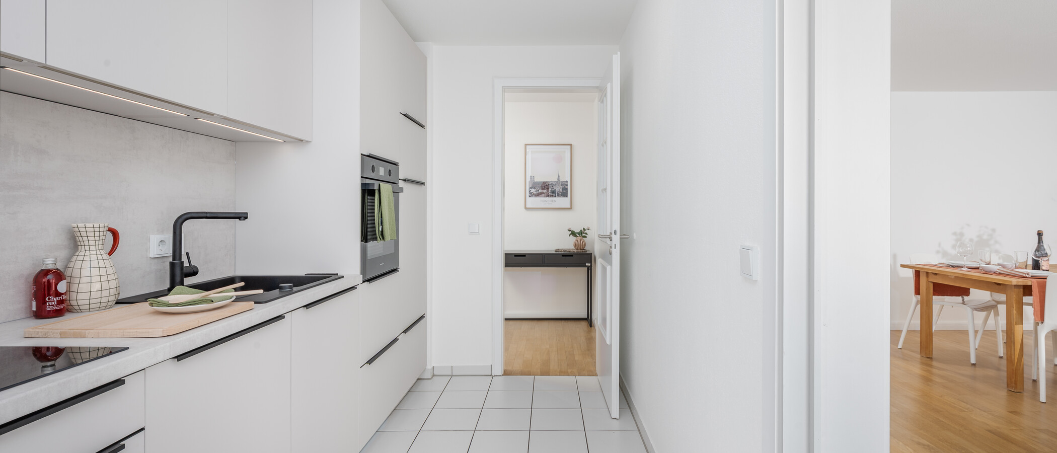 Wohnung München Maxvorstadt - Rund um den Josephsplatz 02 Küche 3735