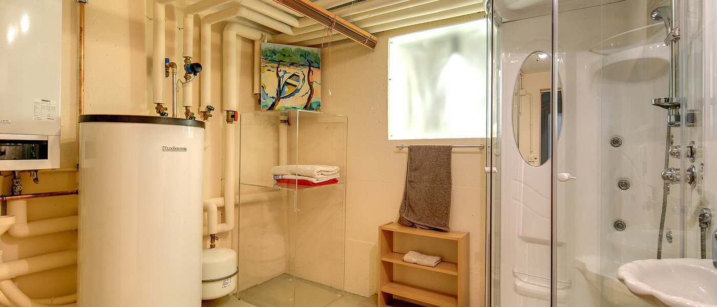 Haus München Kleinhadern 02 2. Badezimmer 3822